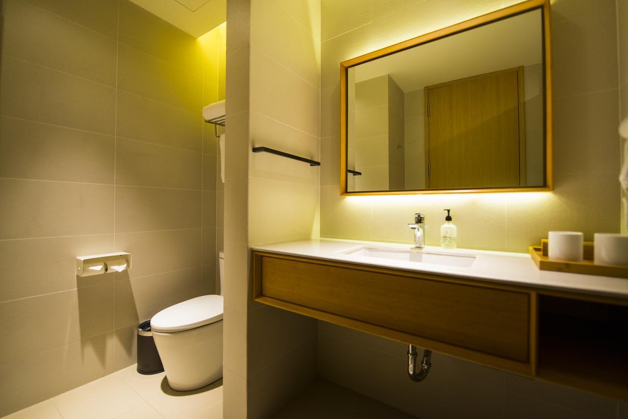 Ji Hotel Shanghai Hongqiao Transport Hub Linkong Zone Extérieur photo