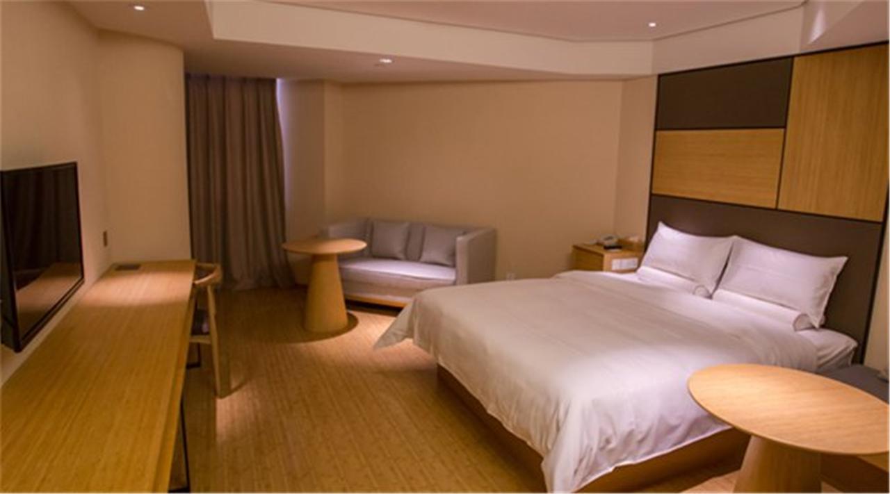 Ji Hotel Shanghai Hongqiao Transport Hub Linkong Zone Extérieur photo