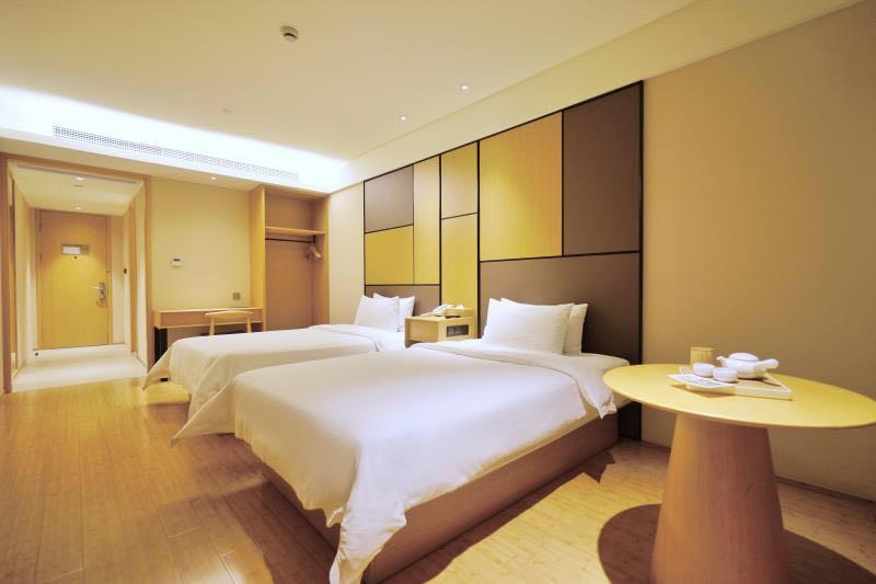 Ji Hotel Shanghai Hongqiao Transport Hub Linkong Zone Extérieur photo